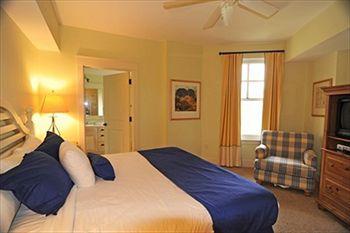 Sandestin Village *