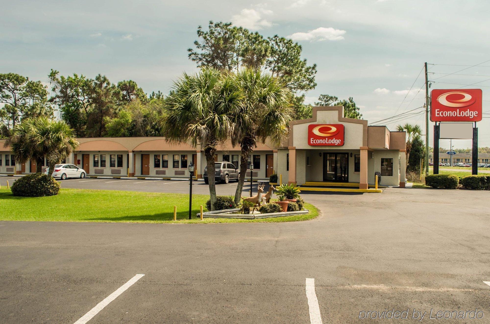 Econo Crystal River