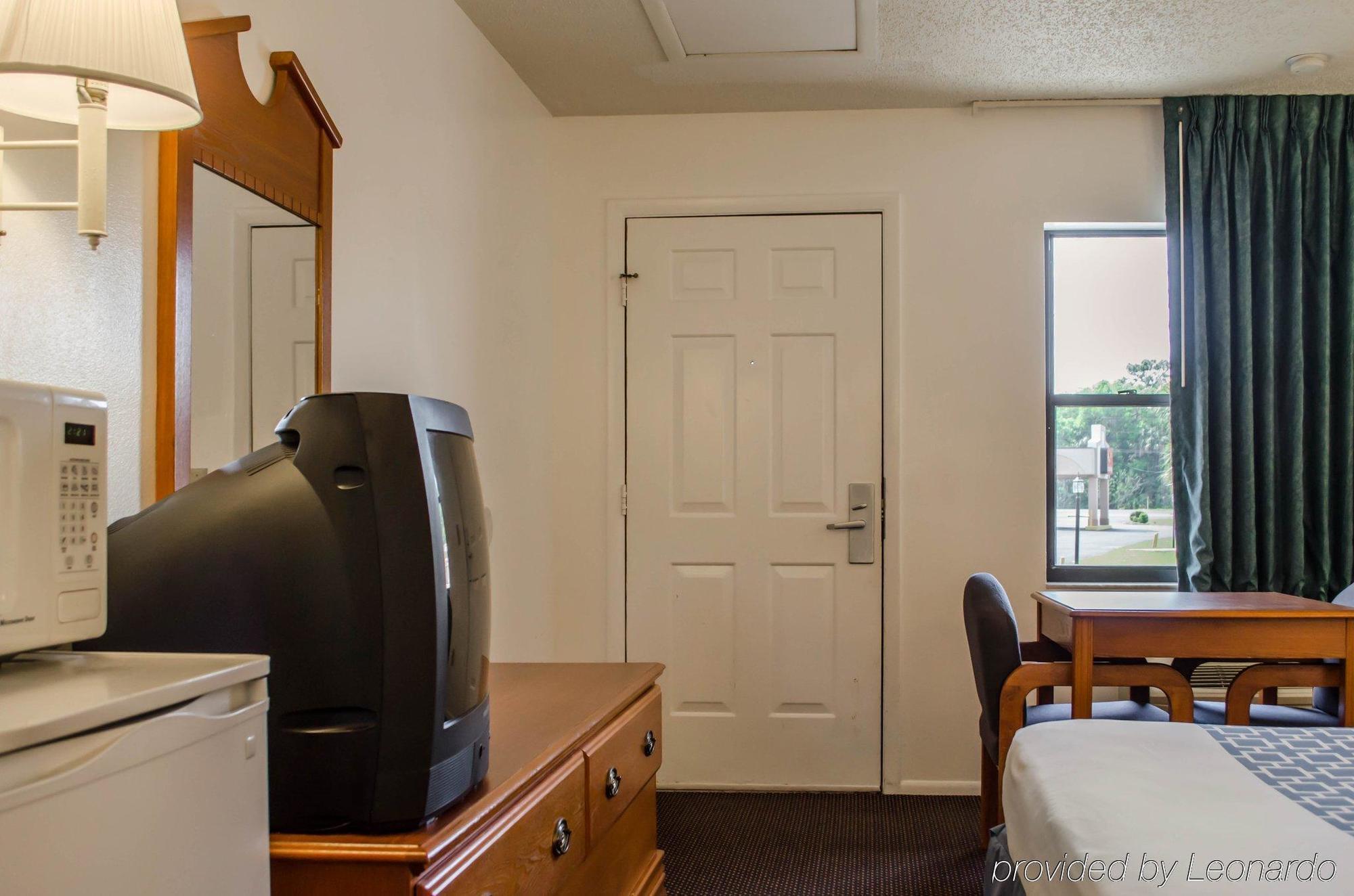 Lodge Econo