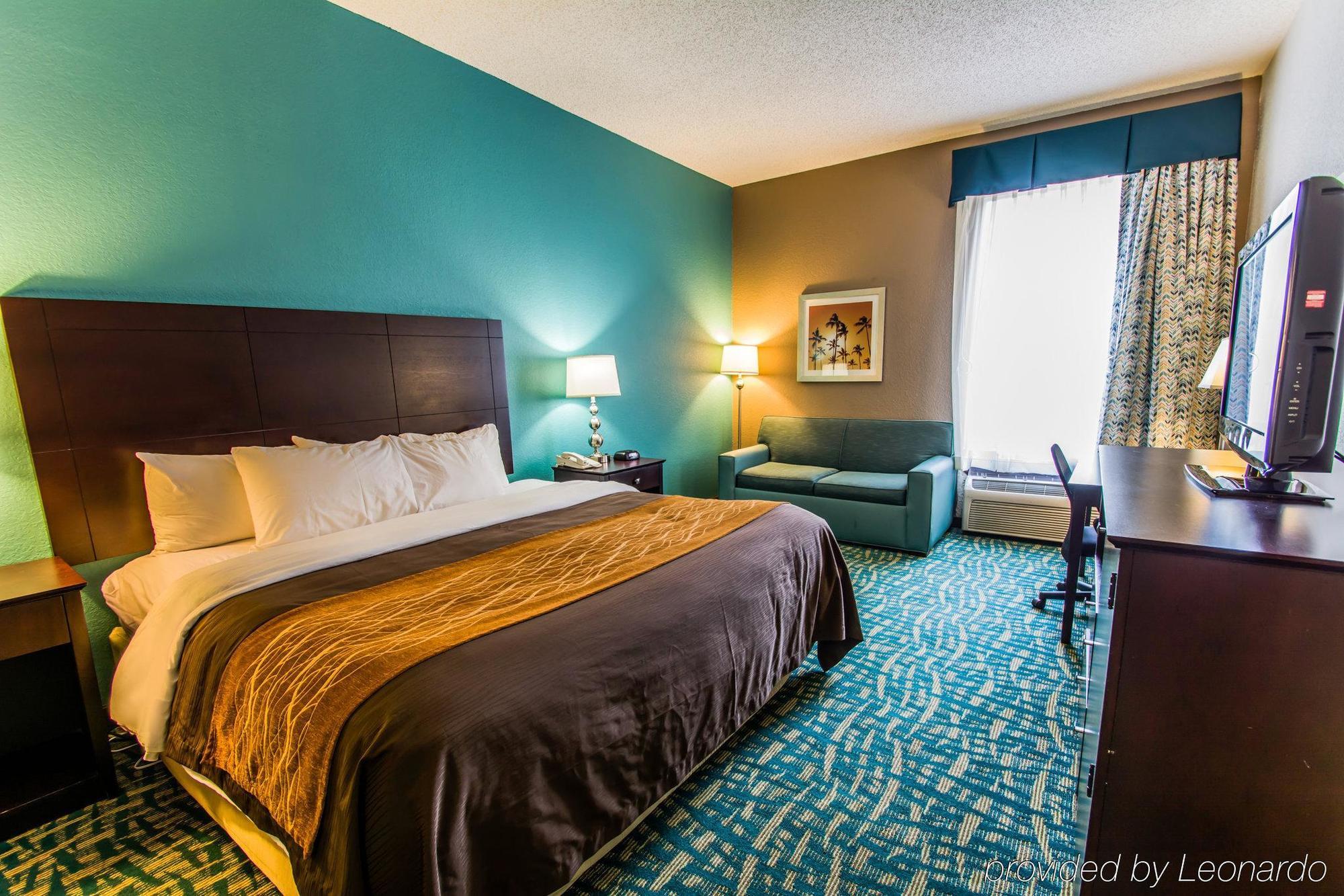 Comfort & Lauderdale West Turnpike Hotel Fort Lauderdale