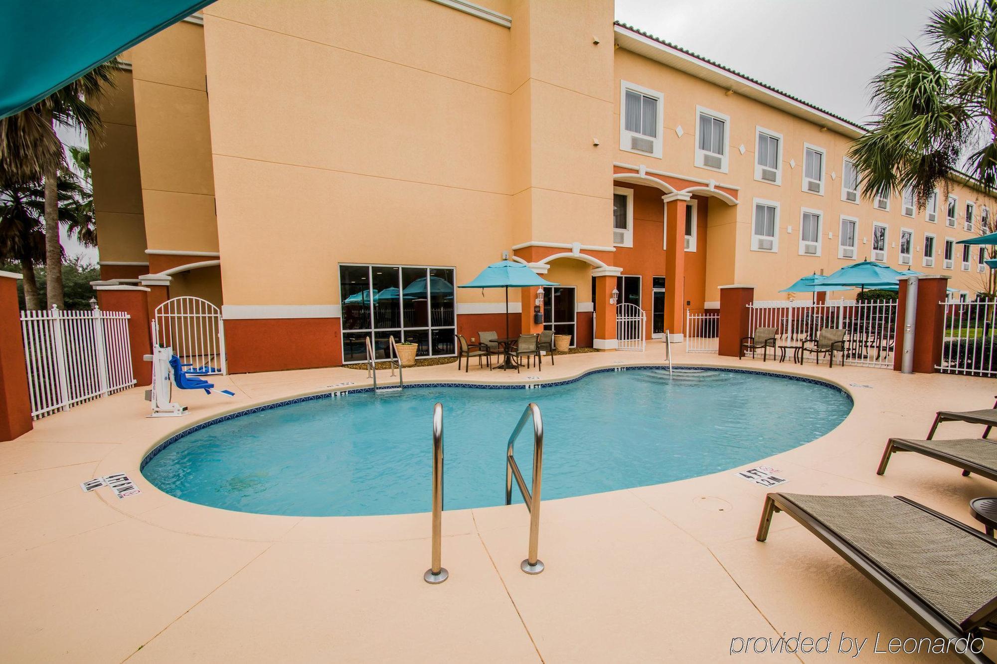 Hotel Comfort The Villages 3*