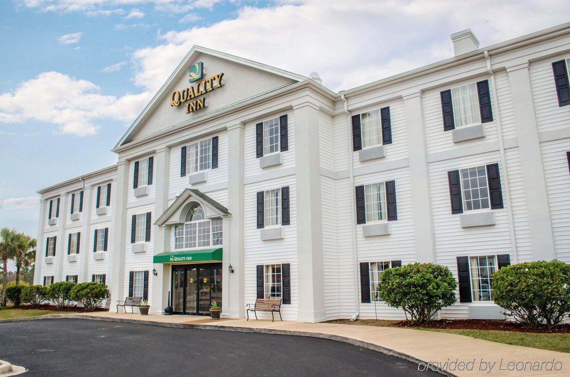 Inn The White House Crestview