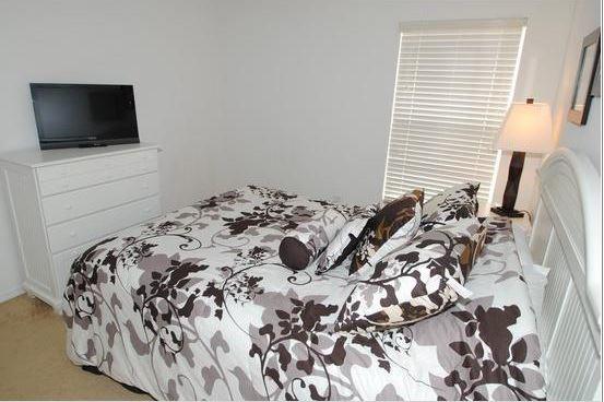 Rent A Davenport Four Corners
