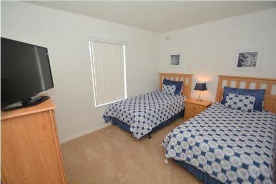 Rent A Davenport * Four Corners
