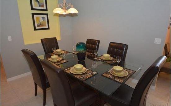 Rent A Davenport Four Corners
