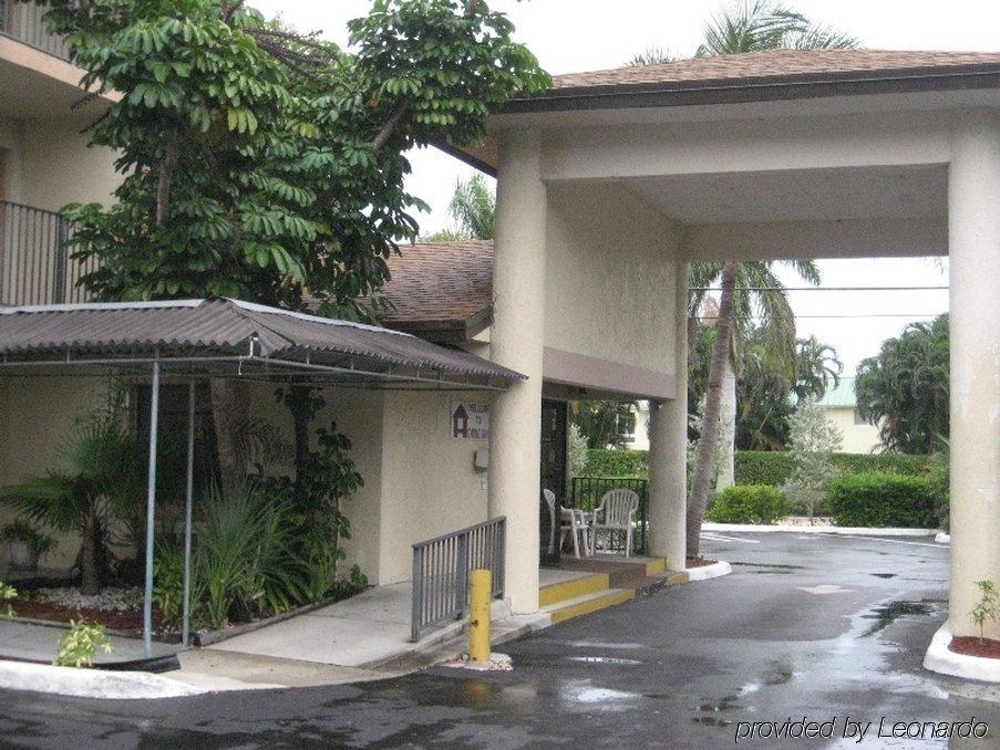 Homing - Boynton Motel
