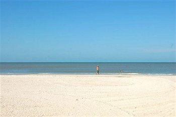Gulf Breeze Fort Myers Beach