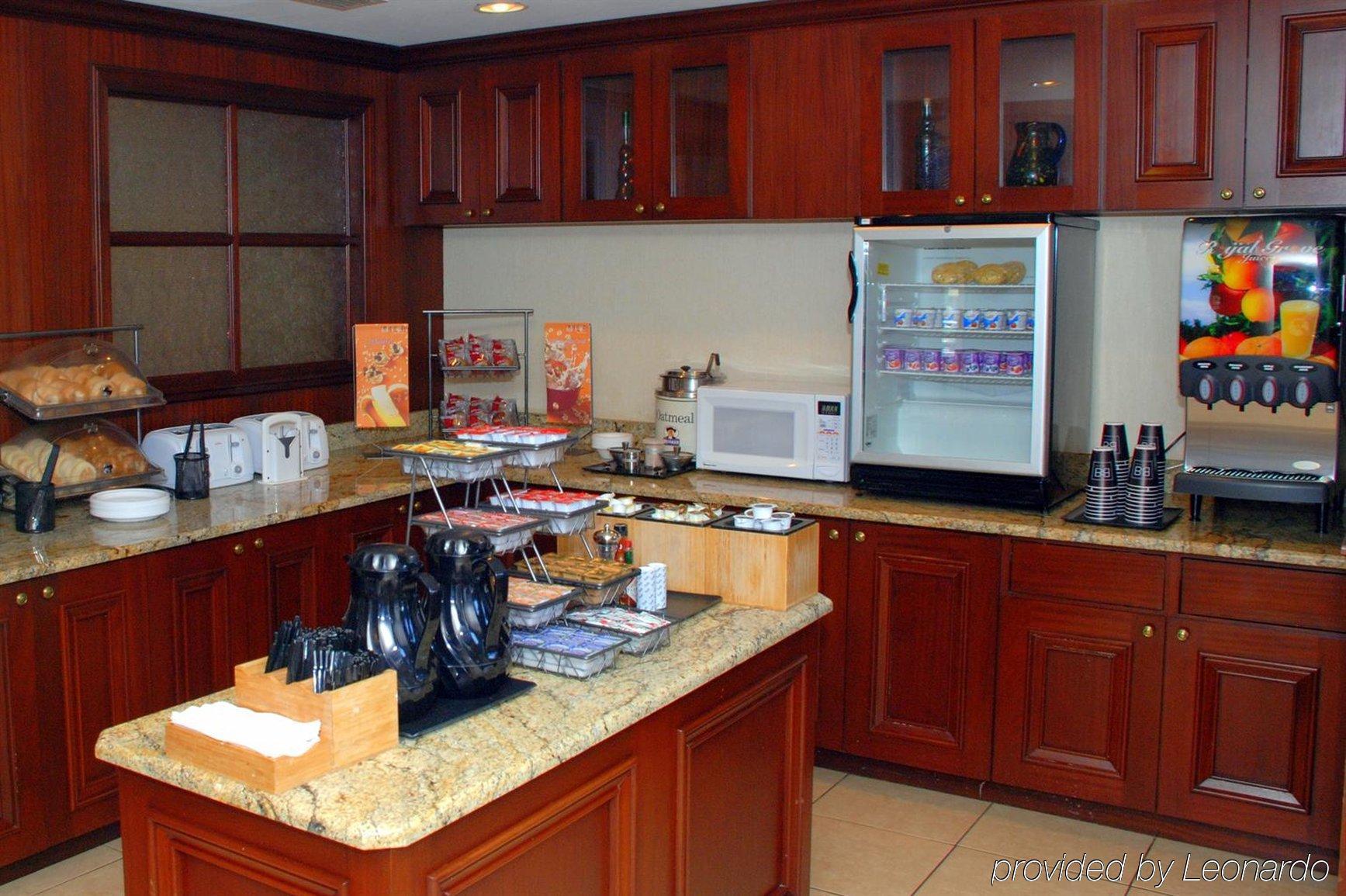 Express & Downtown - 5th Avenue By Ihg