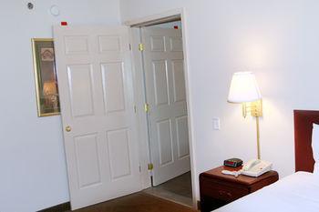 Inn Comfort Near Nas Corry Station