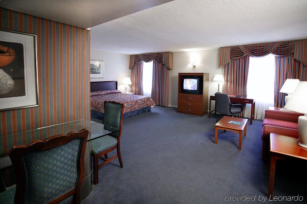 Comfort & Downtown Brickell-port Of 4*