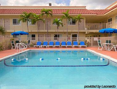 Hotel 6 Riviera Fl