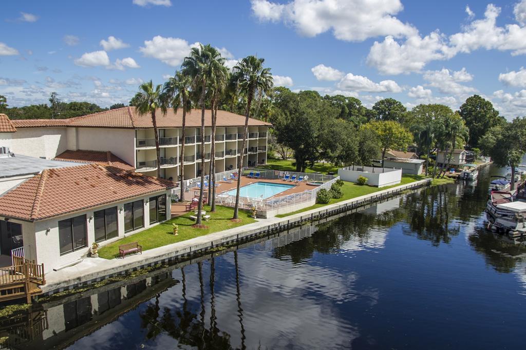 Vista Tarpon Hotel 3*