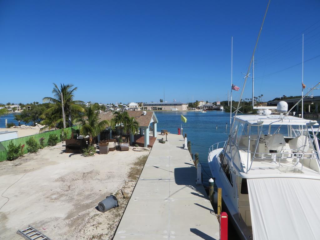 Smugglers Cove And Marina Resort 3*