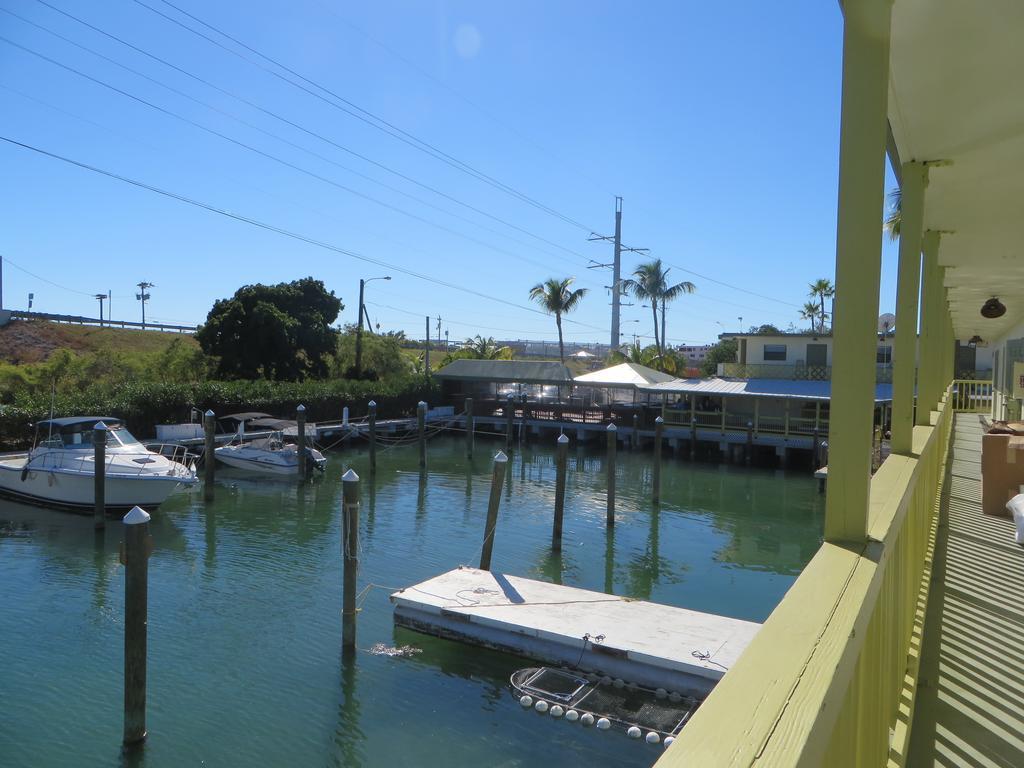 Smugglers Cove And Marina