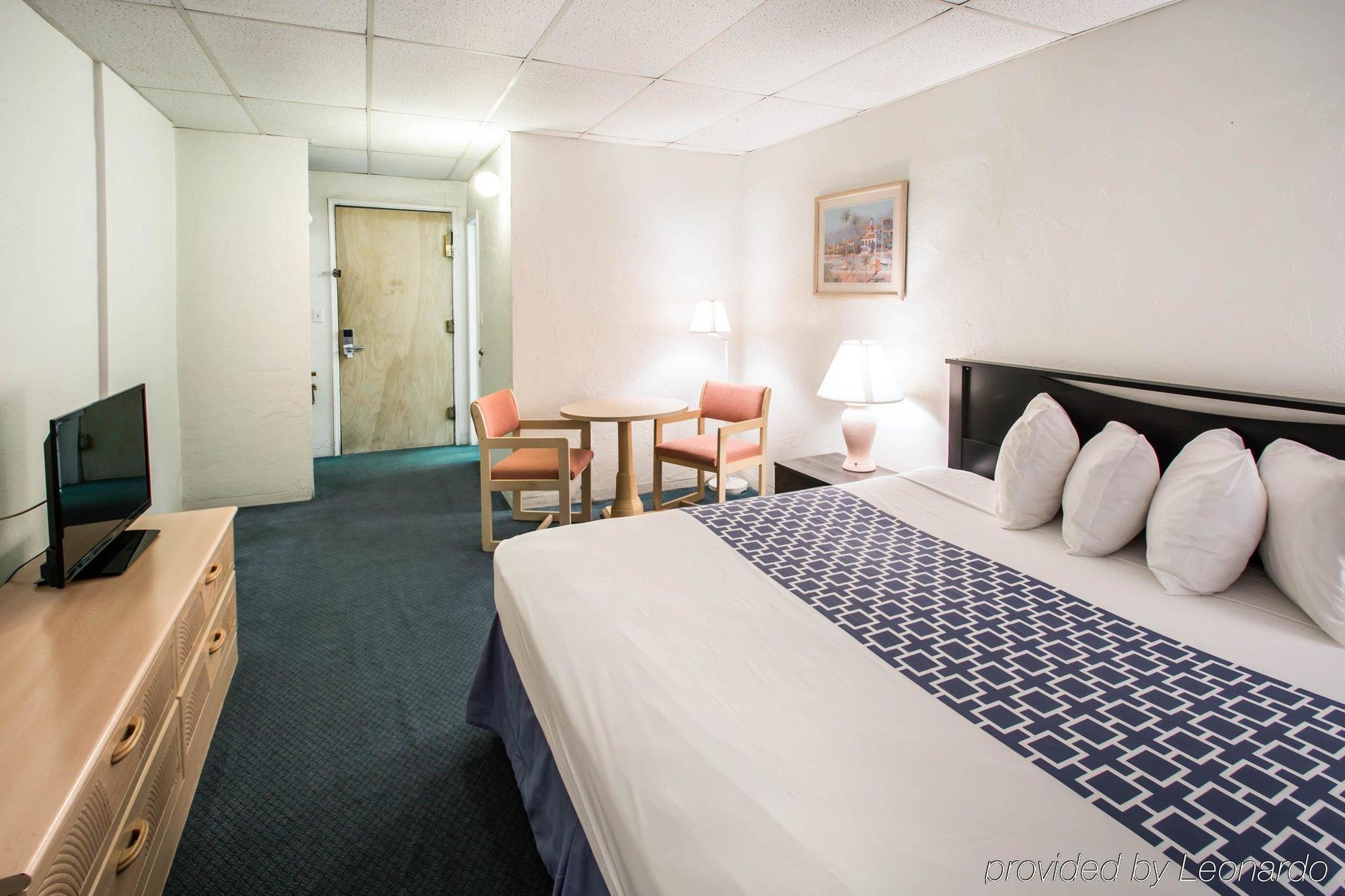 Motel Key Largo Inn 2*