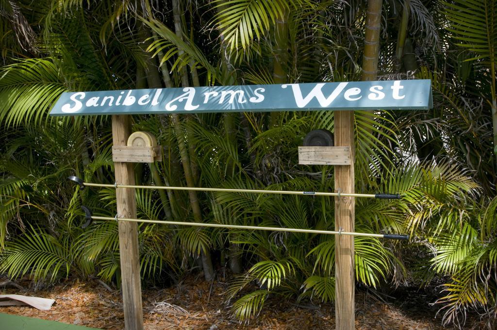 Arms West Resort 3*