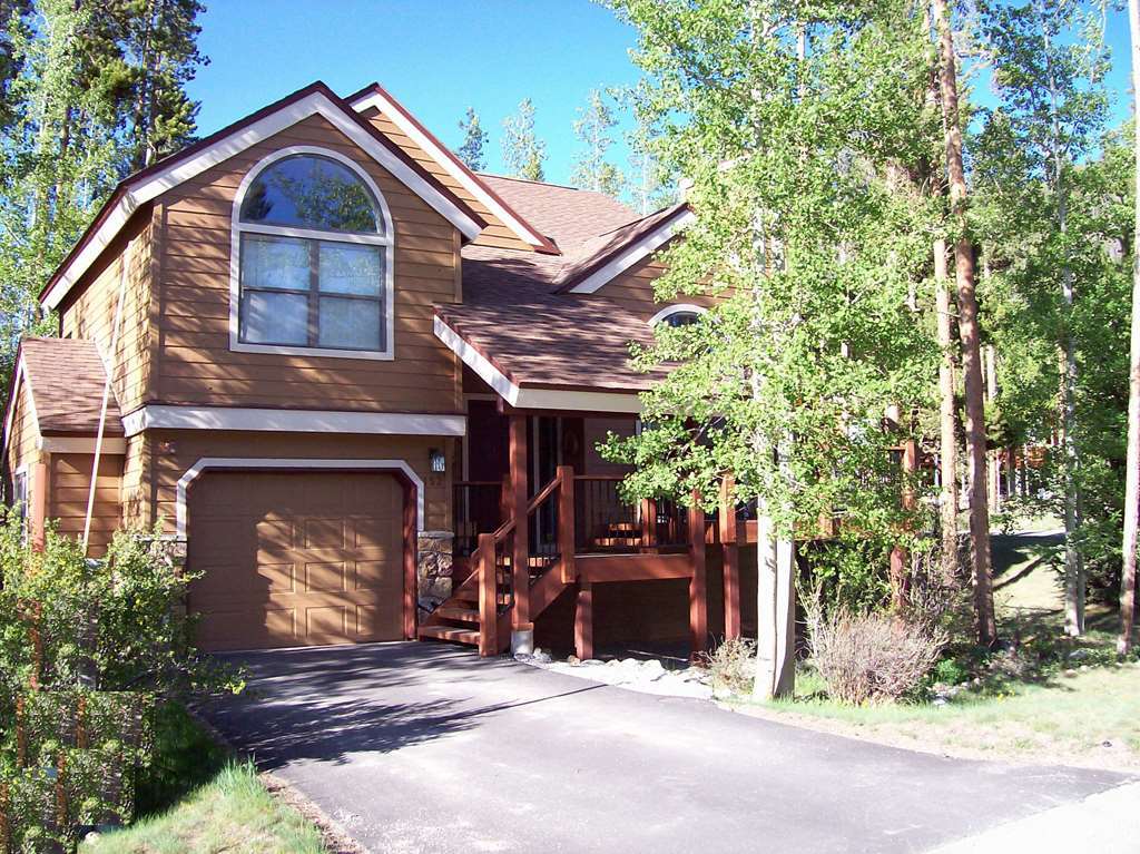 Fishermens Village 4*