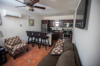 Makani House 333