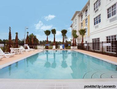 & Suites-i-95 Hotel