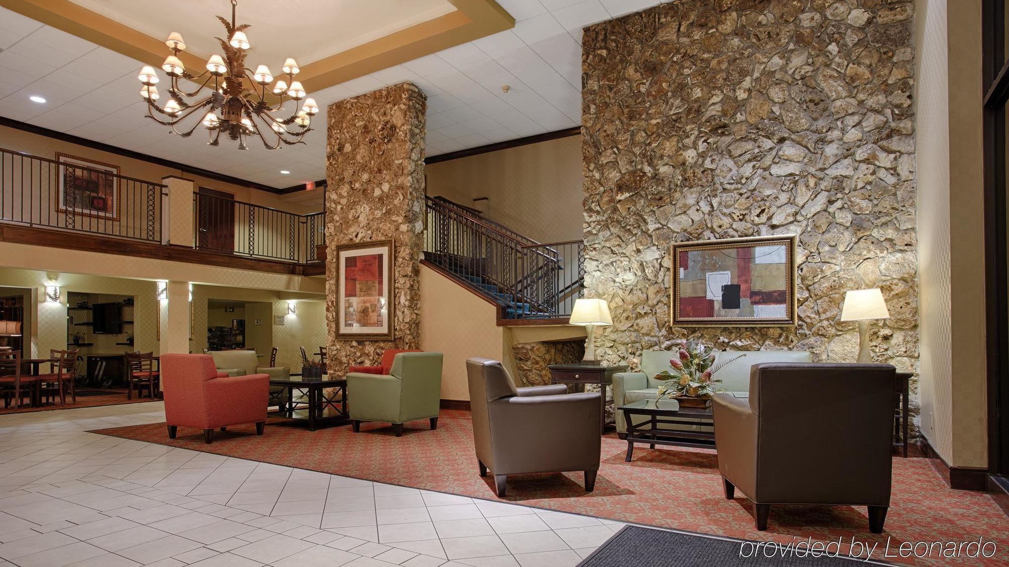 Hotel Baymont By Wyndham Daytona - Intl Speedway