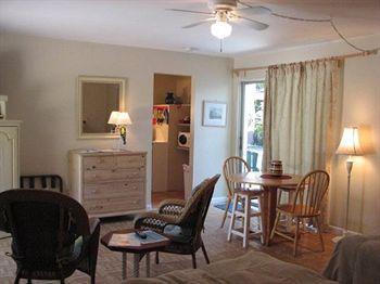 Sunshine Island - Adults Only 2*