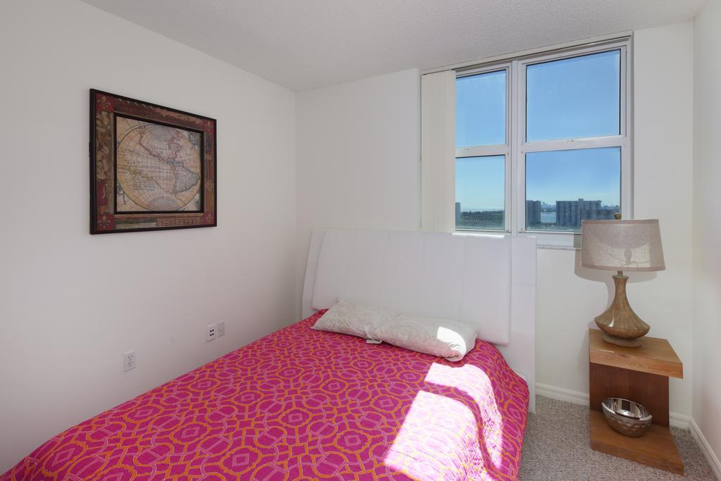 Miami Waterfront Apartment *