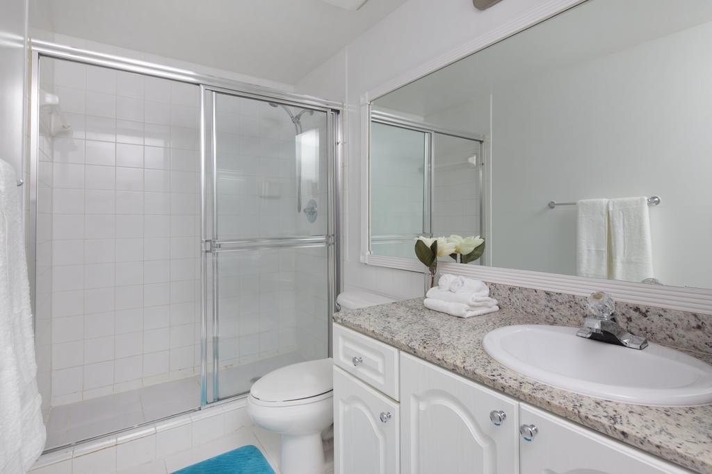Miami Waterfront * Sunny Isles Beach