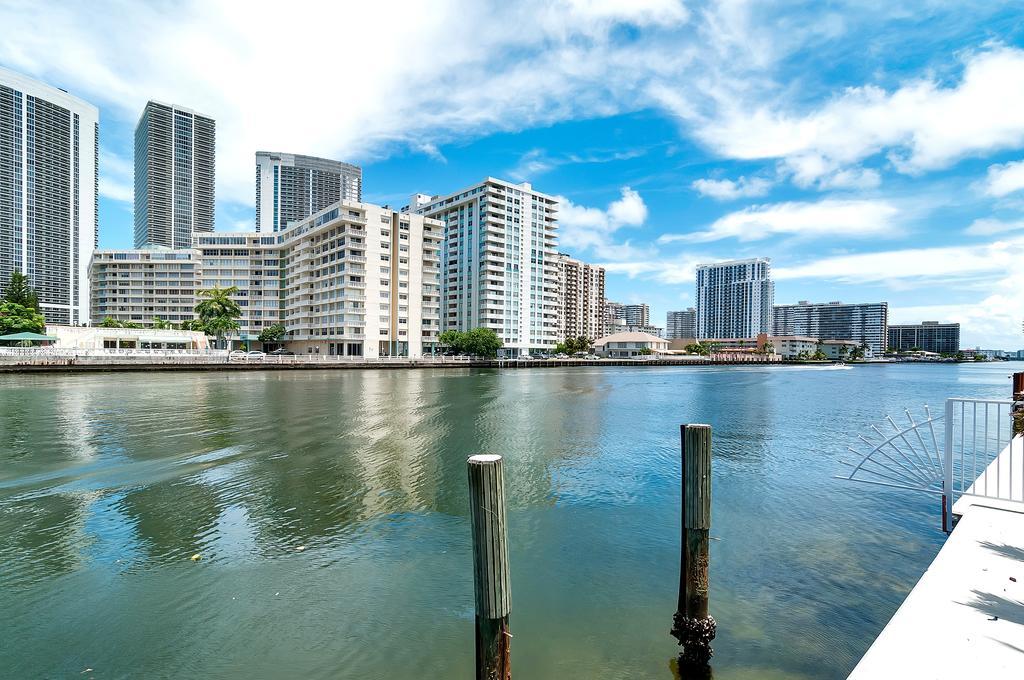 Private Condos At Beachwalk By Sofla Vacations