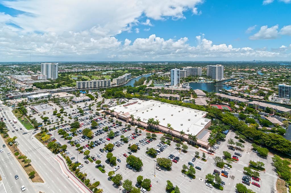 Apartment Private Condos At Beachwalk By Sofla Vacations