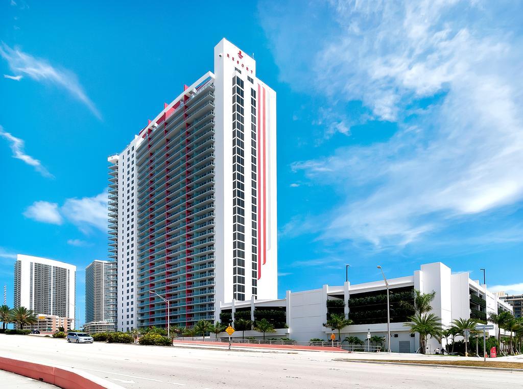 Private Condos At Beachwalk By Sofla Vacations Hallandale Beach