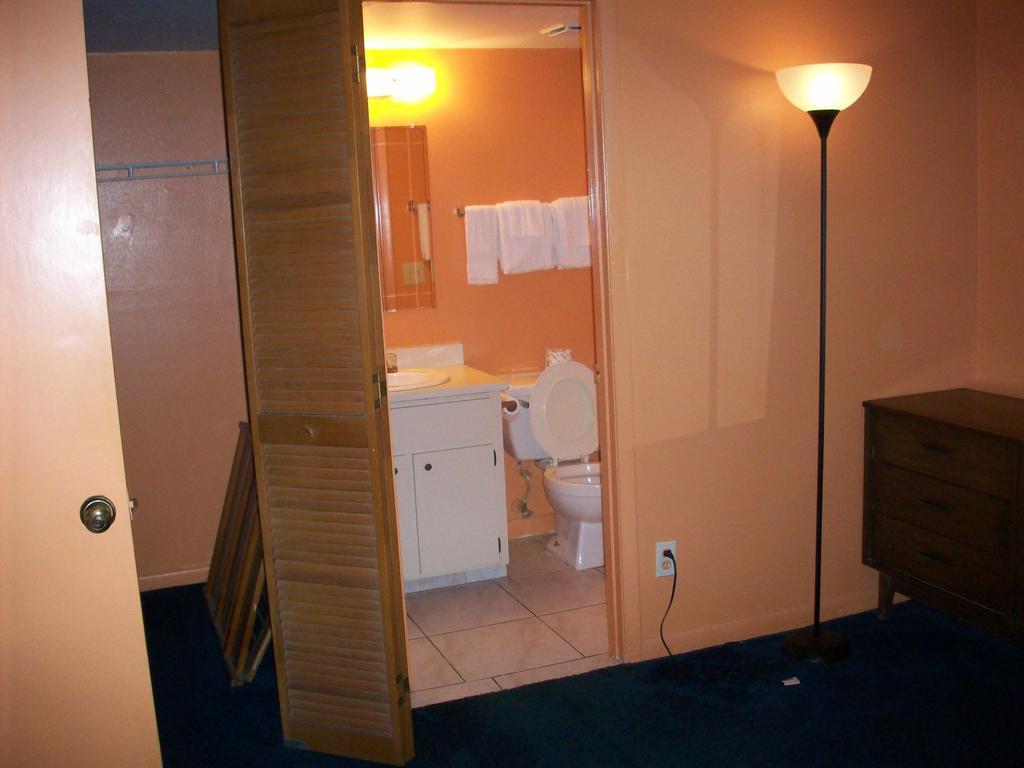 Motel All-Suite Motel 2*