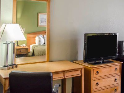 Quality N.a.s.-corry Hotel 2*