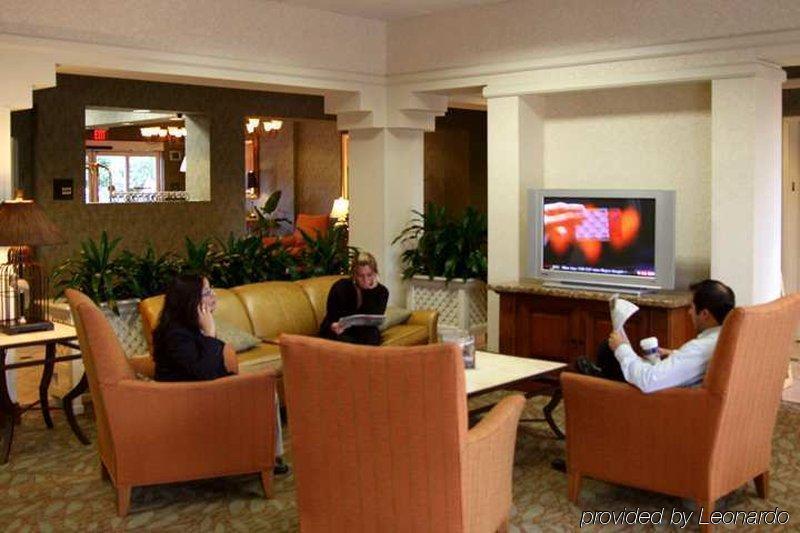 Hampton Hotel