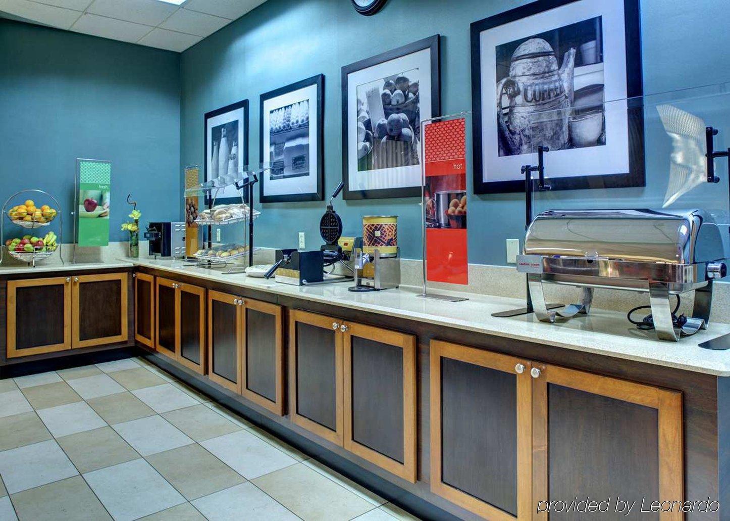 Hampton Hotel 3*