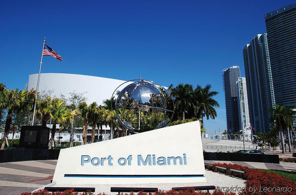Express Miami Airport Area By Ihg Hotel Doral
