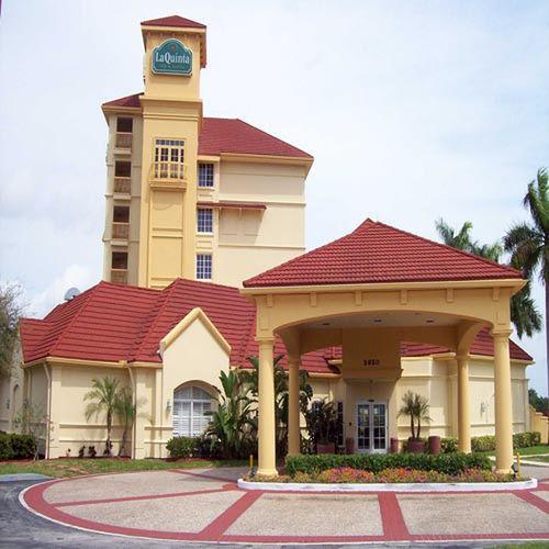 Hotel La Quinta By Wyndham Ft. Lauderdale Airport 3*