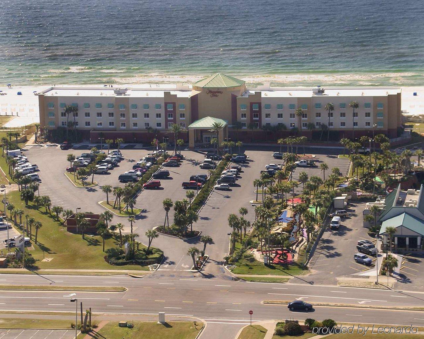 Hampton Pensacola 3*