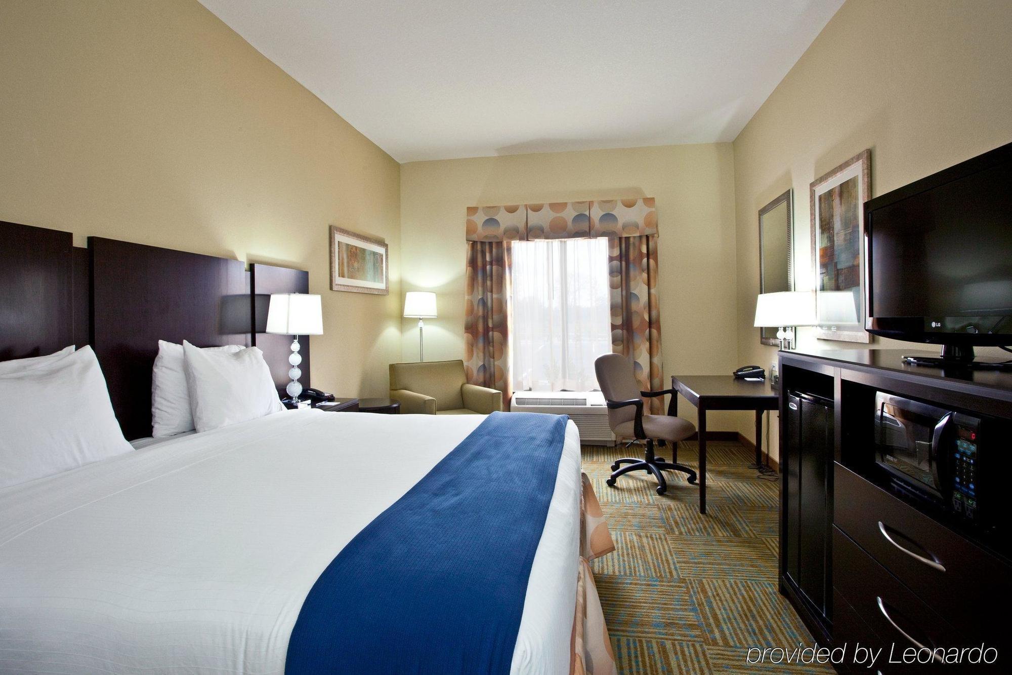 Hotel Express & Perry, An Ihg 2*