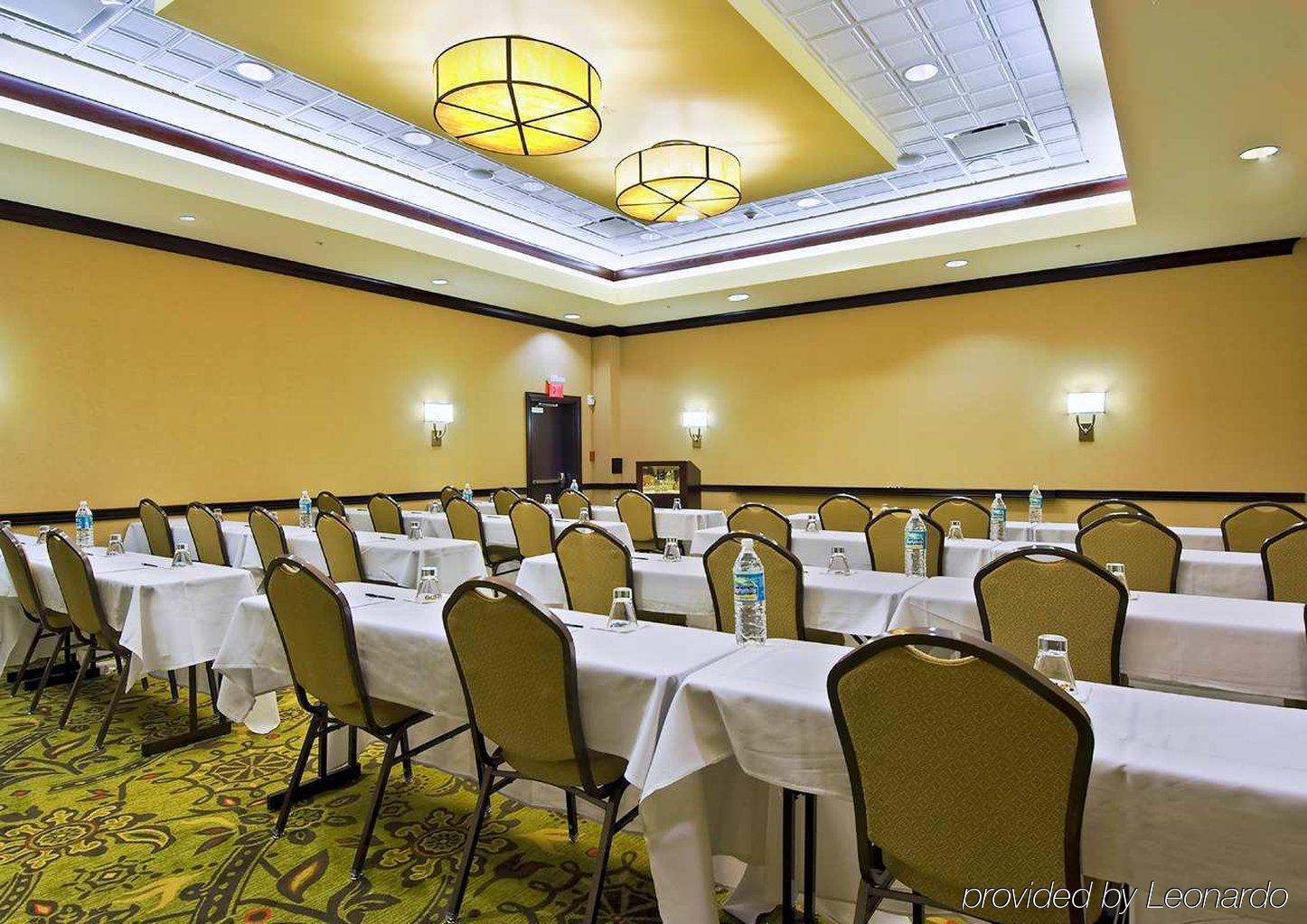Embassy By Hilton Tampa Brandon