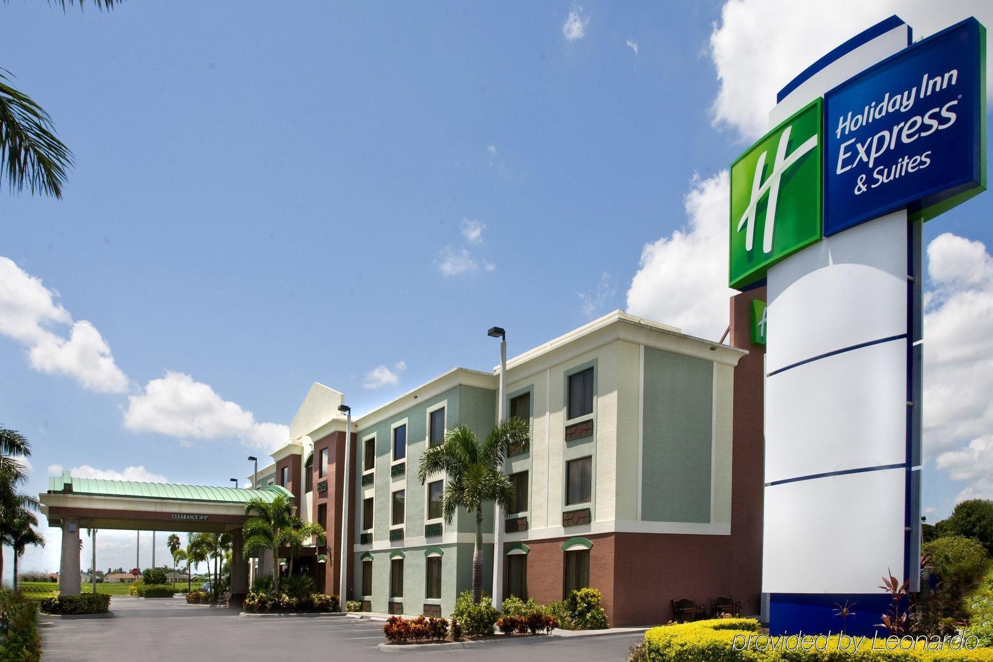 Express & By Ihg 3* Clewiston