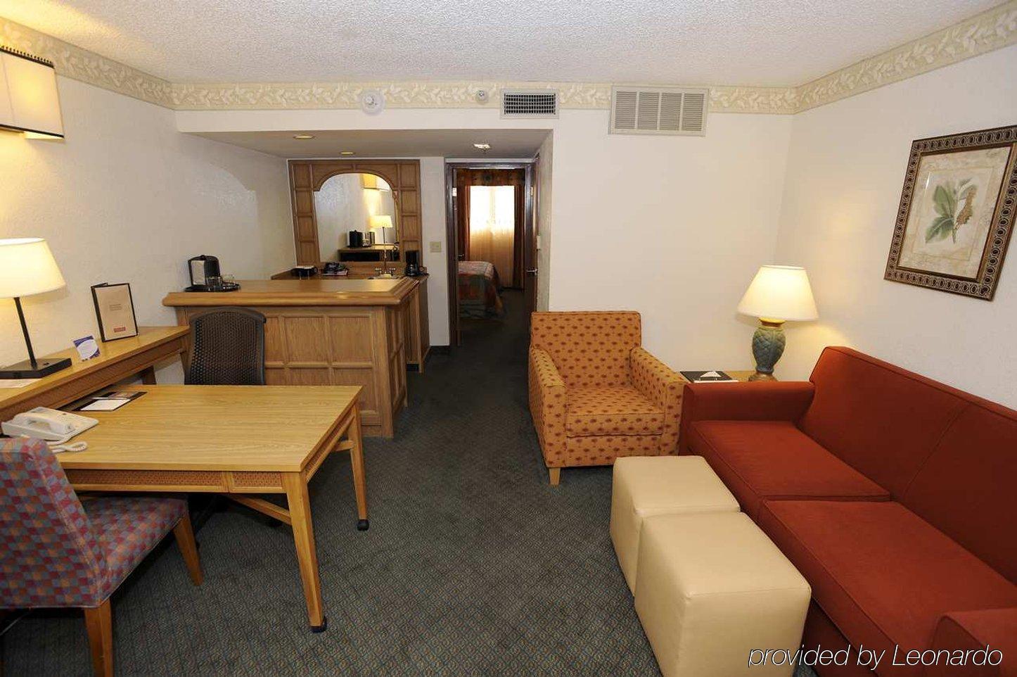 Embassy By Hilton Baymeadows Hotel Jacksonville