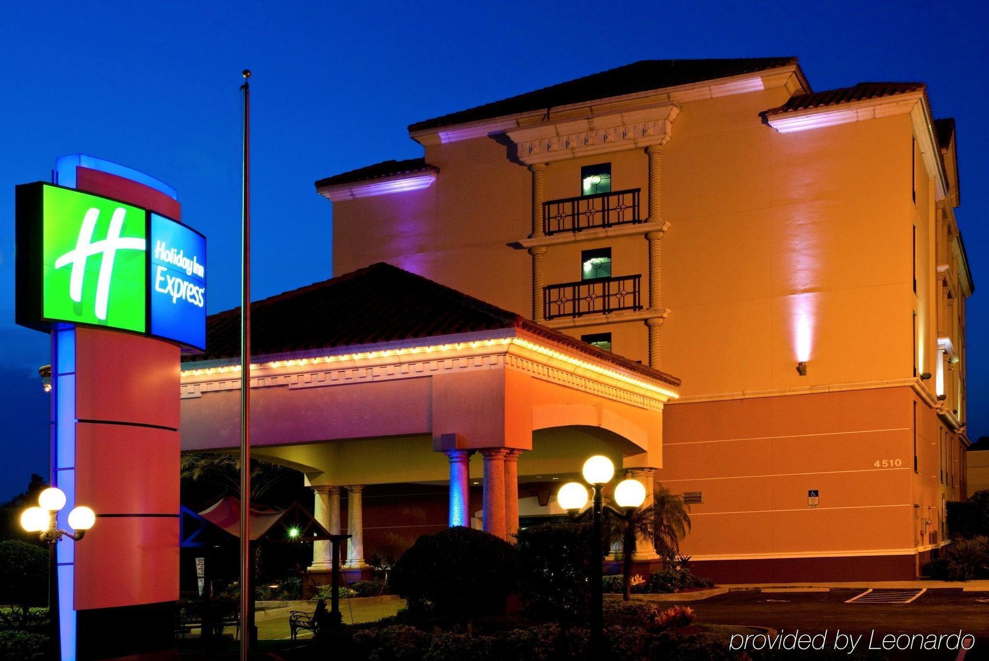 Hotel Comfort & Melbourne-viera Melbourne