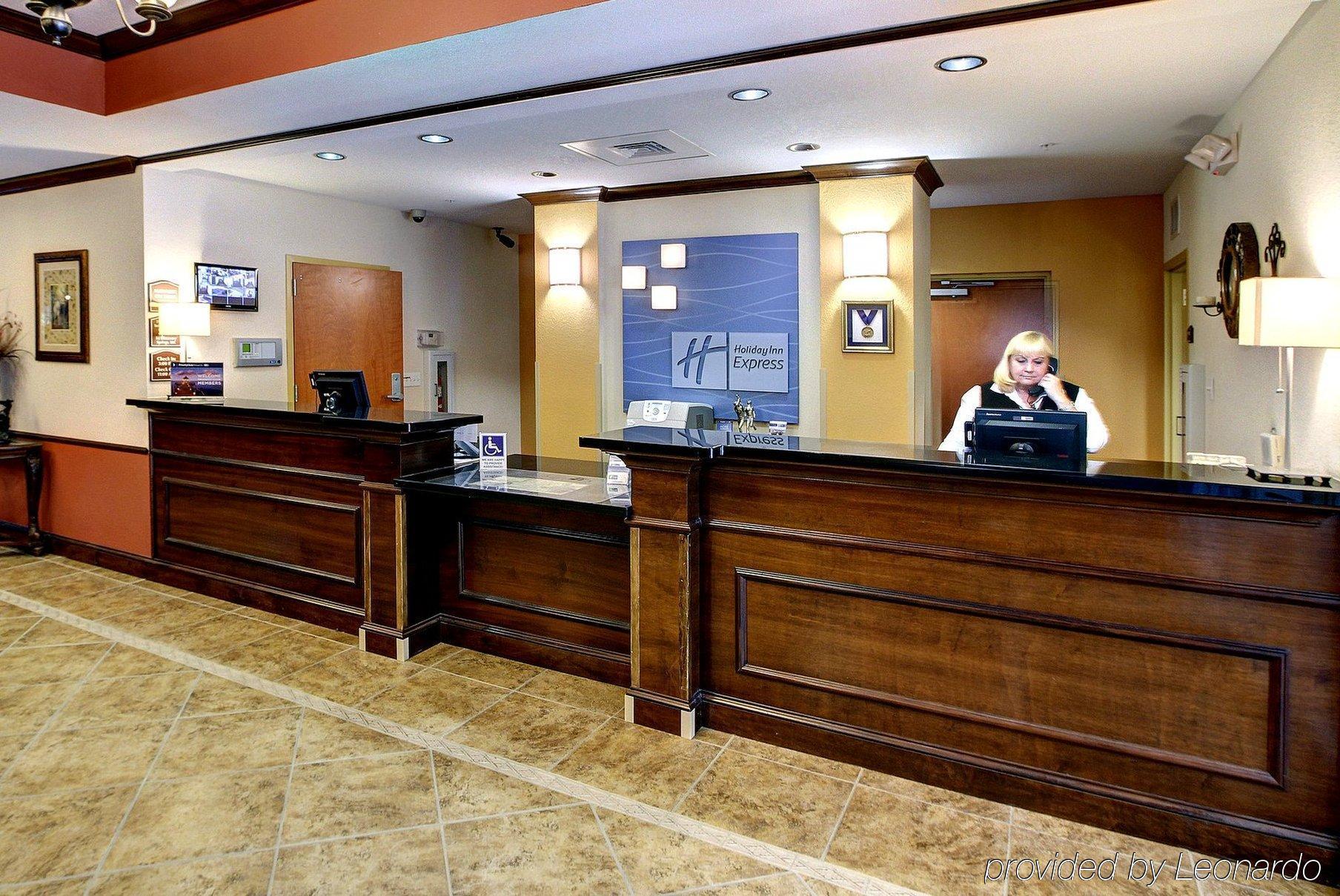 Hotel Express - Ocala By Ihg