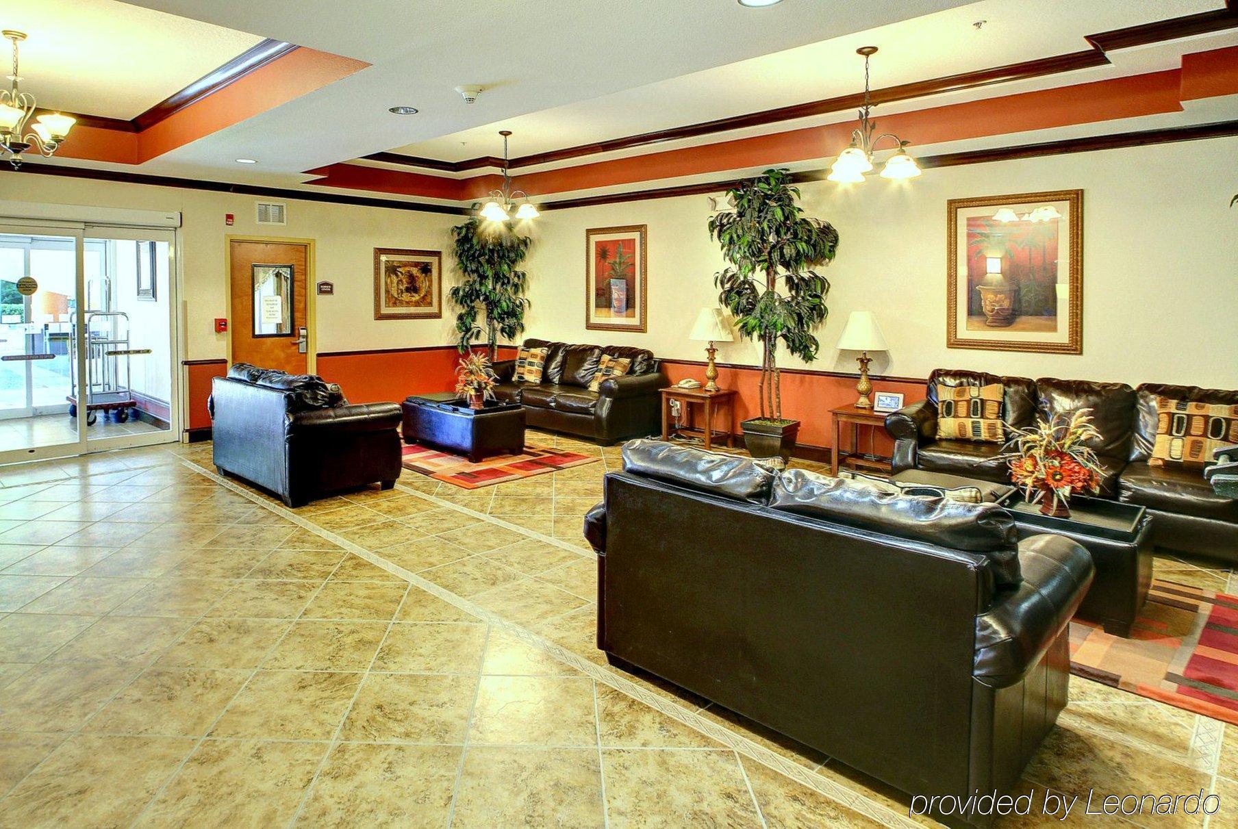 Express - Ocala By Ihg Hotel 2*
