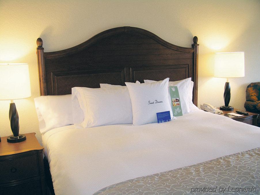 Hotel Doubletree By Hilton West Palm Airport