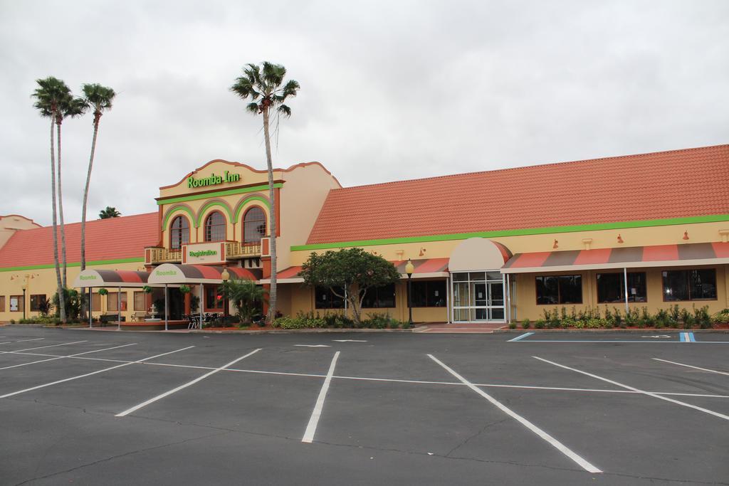 Roomba & At Old Town 2* Kissimmee