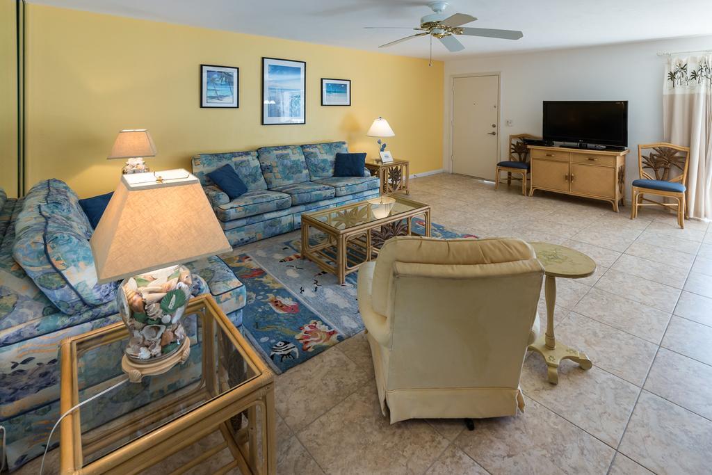 Resort Arms West