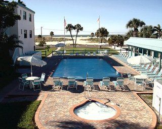 Beach Club 3* Treasure Island