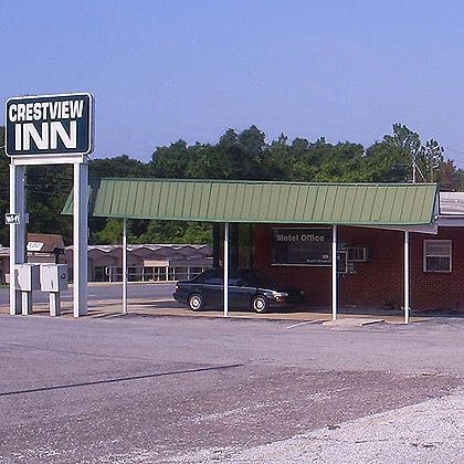 Hotel Crestview Inn
