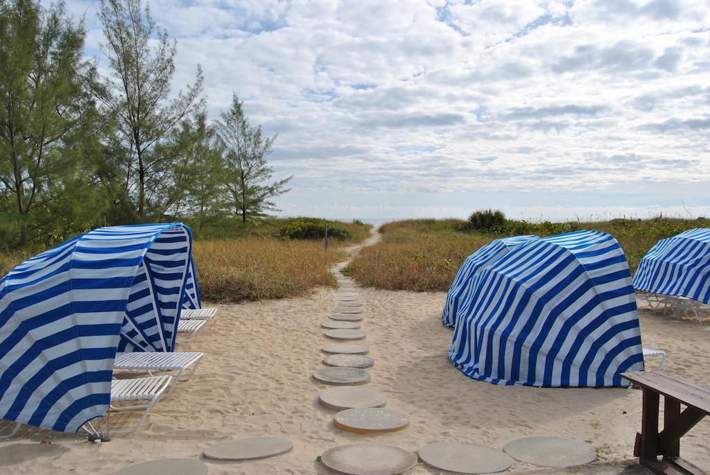 Aparthotel Sand Dune Shores Palm Beach Shores